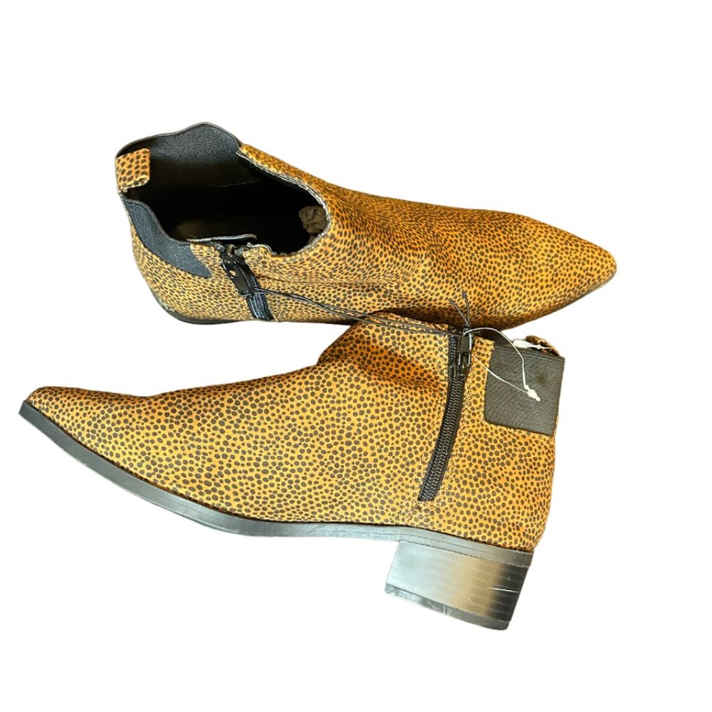 US9 Women Leopard Print Leather, Side Zipper, Side Panel, Ankle Booties Shoes